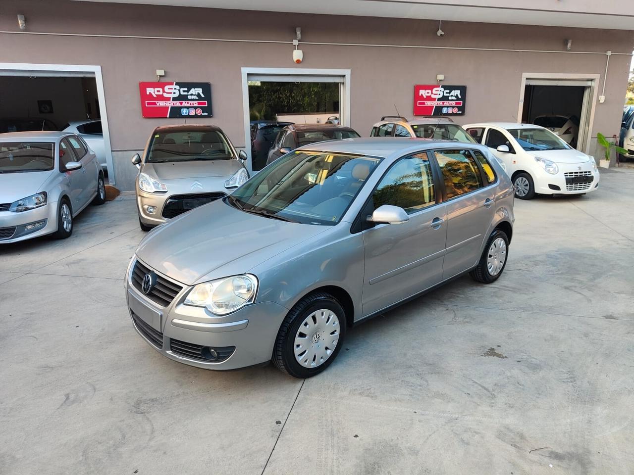 Volkswagen Polo 1.4benz. 80CV 5p. 130.000km