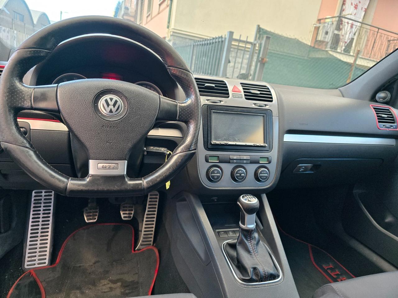 Volkswagen Golf 2.0 16V TFSI 3p. GTI