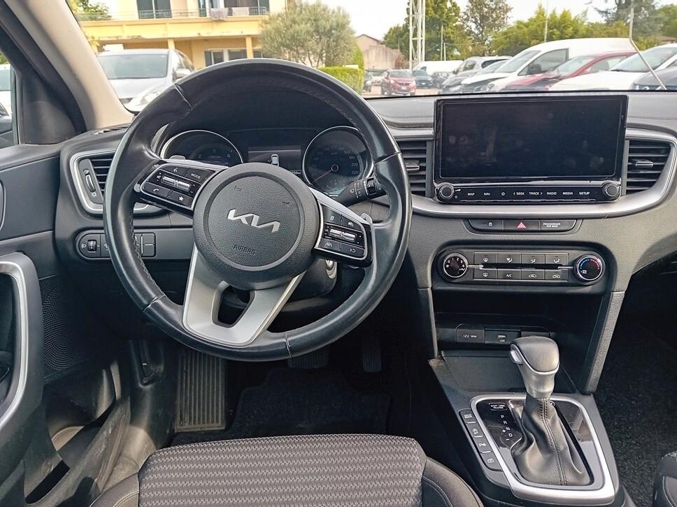 Kia Ceed 1.6 CRDi 136 CV MHEV DCT SW Business