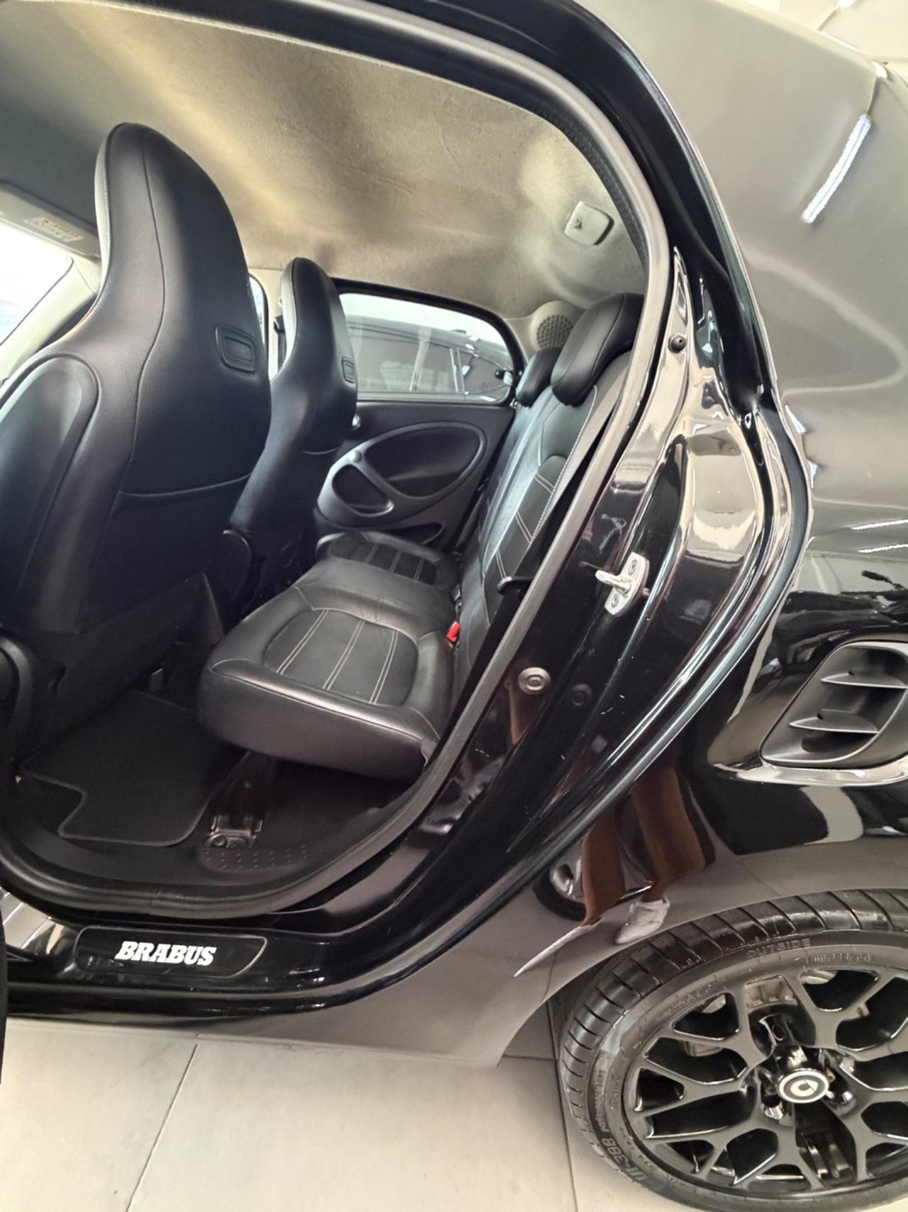 Smart FOR FOUR all.BRABUS FINANZIABILE