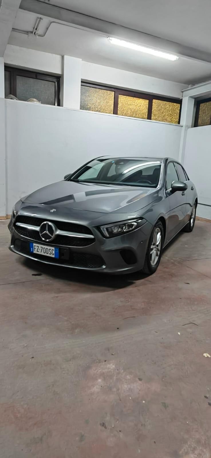 Mercedes-benz A 180 A 180 d Automatic Sport