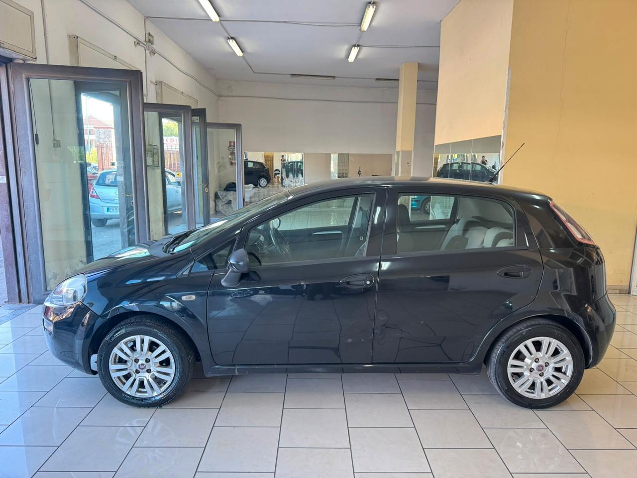 Fiat Punto 1.3 MJT II 75 CV 5 porte Lounge
