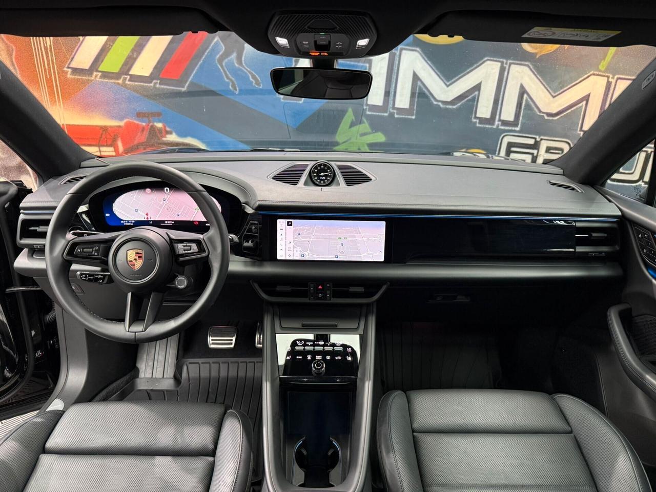 Porsche Macan 4S (810)