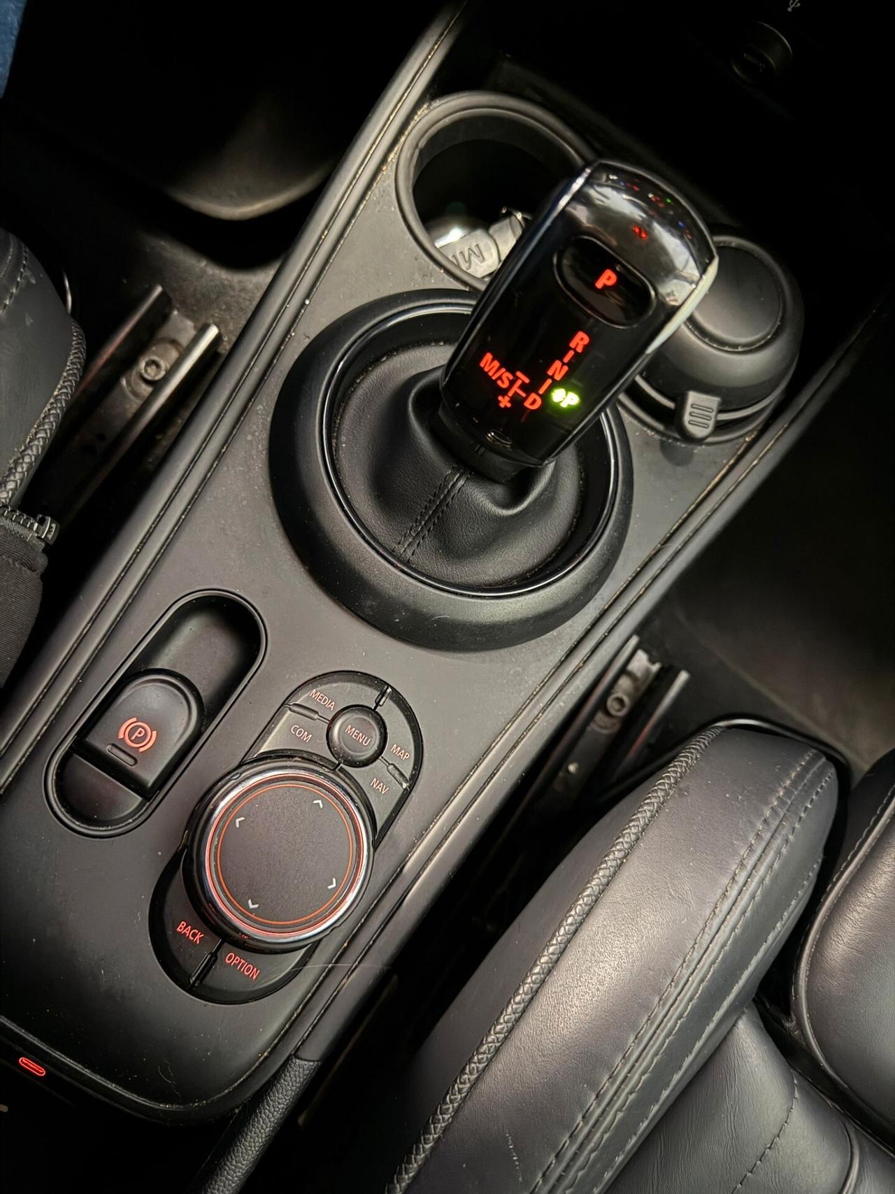 Mini One D Countryman 1.5 Hype