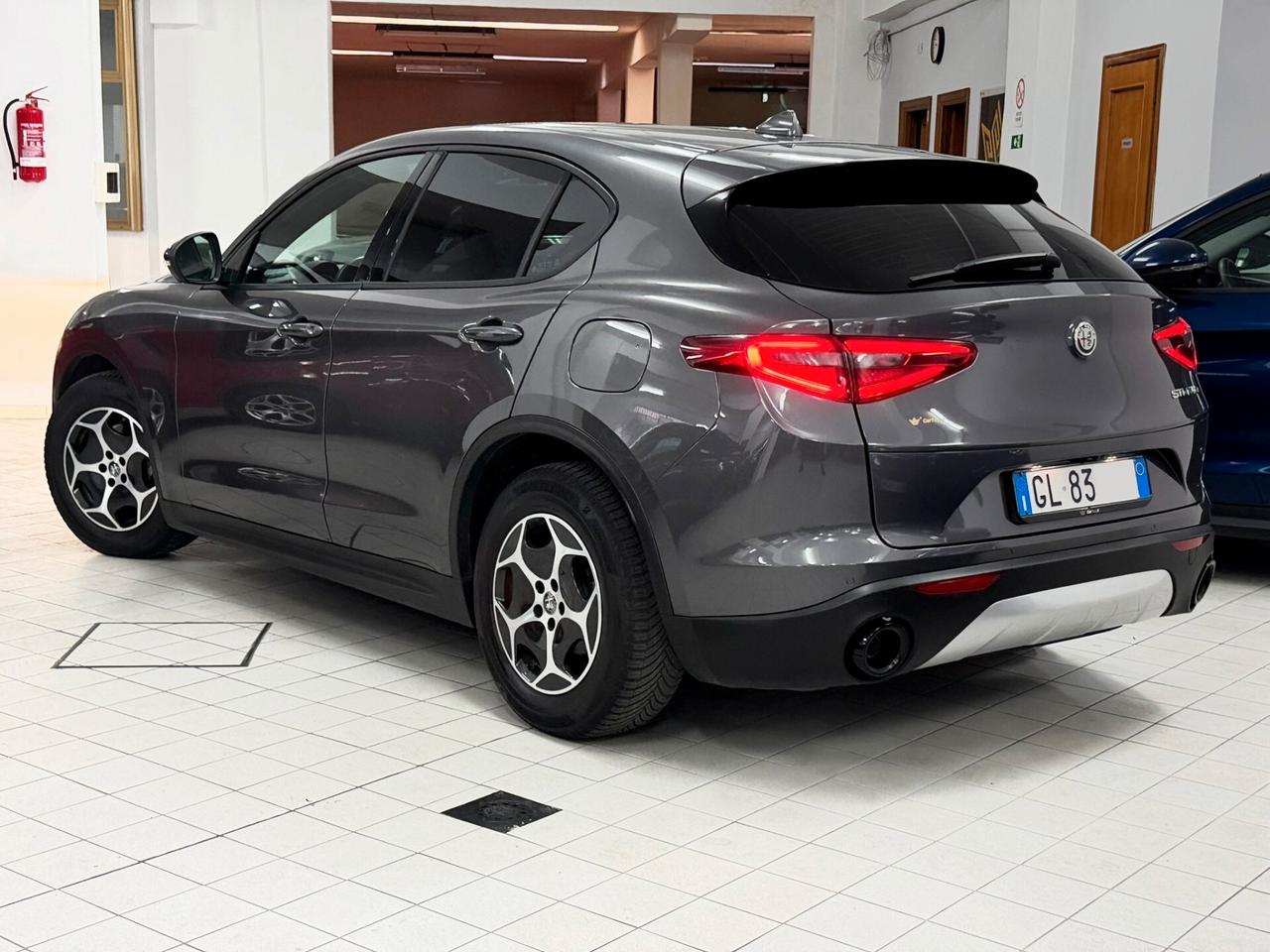 Alfa Romeo Stelvio 2.2 TD 160 CV SUPER BUSINESS RETROCAMERA TAGLIANDI CERTIFICATI