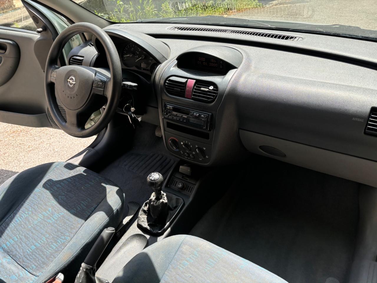 Opel Corsa 1.2i 16V cat 3 porte