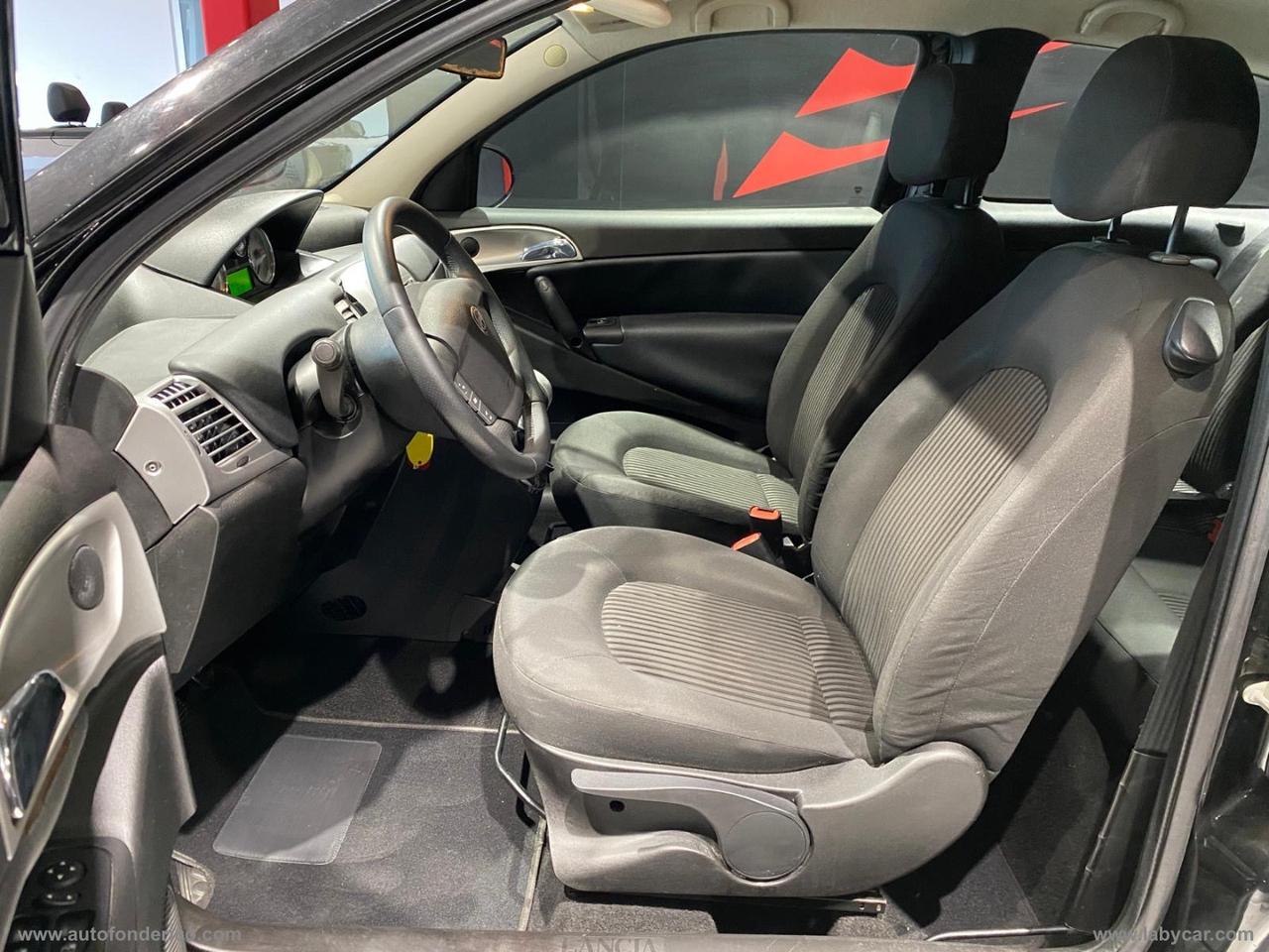 LANCIA Ypsilon 1.2 69 CV Elle