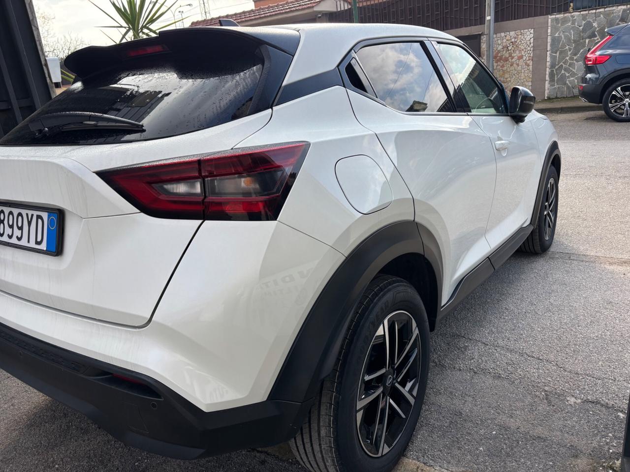 Nissan Juke 1.0 DIG-T 114 CV N-Connecta