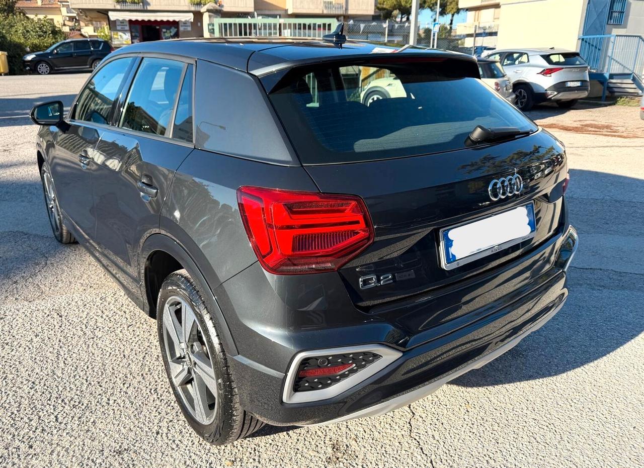 Audi Q2 30 TDI S tronic Business Advanced