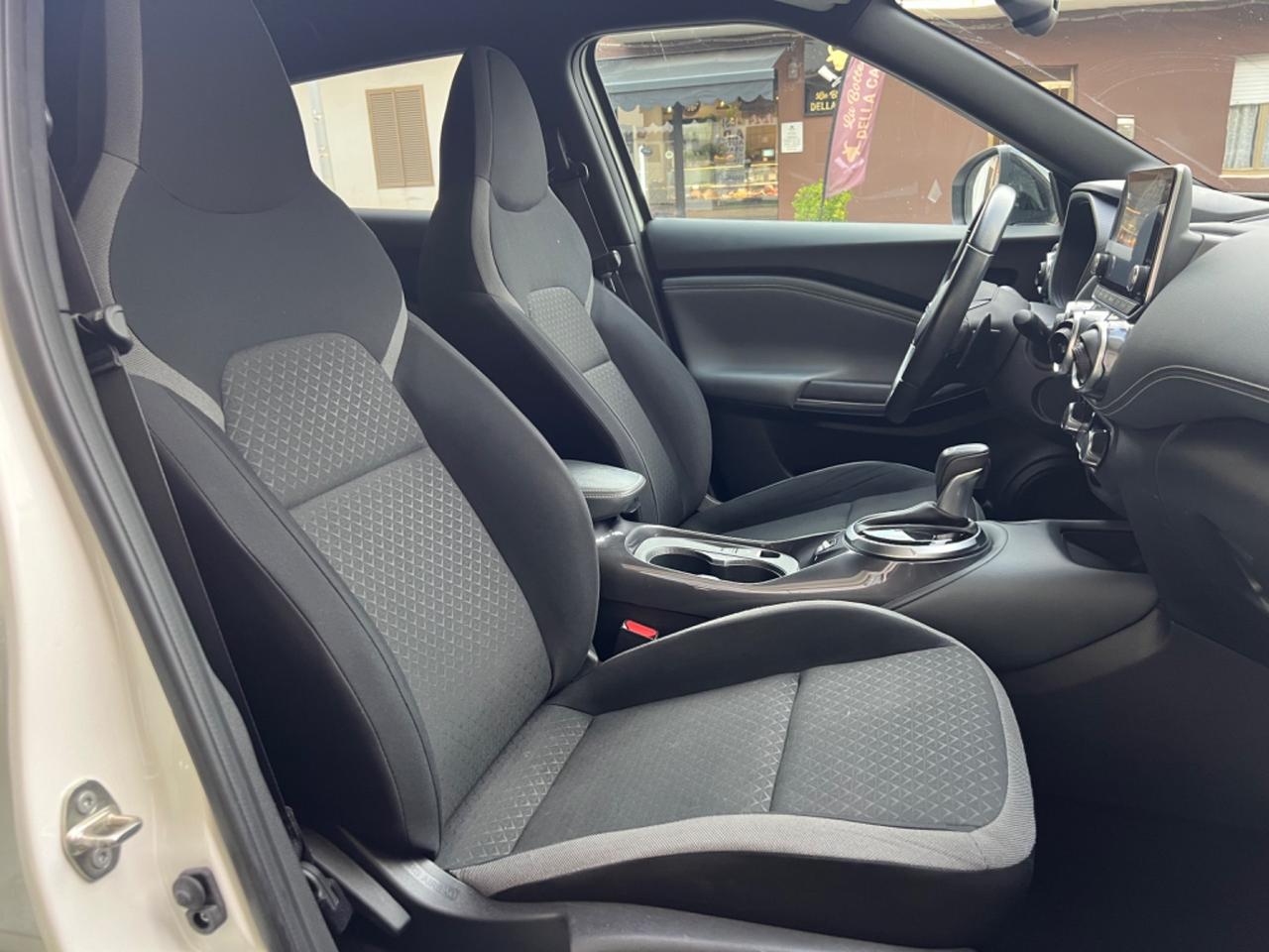 Nissan Juke 1.0 DIG-T 114 CV DCT Tekna