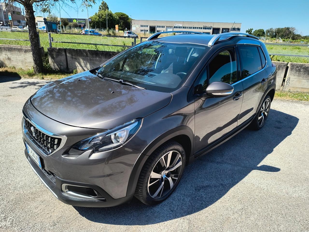 Peugeot 2008 BlueHDi 100 S&S Allure
