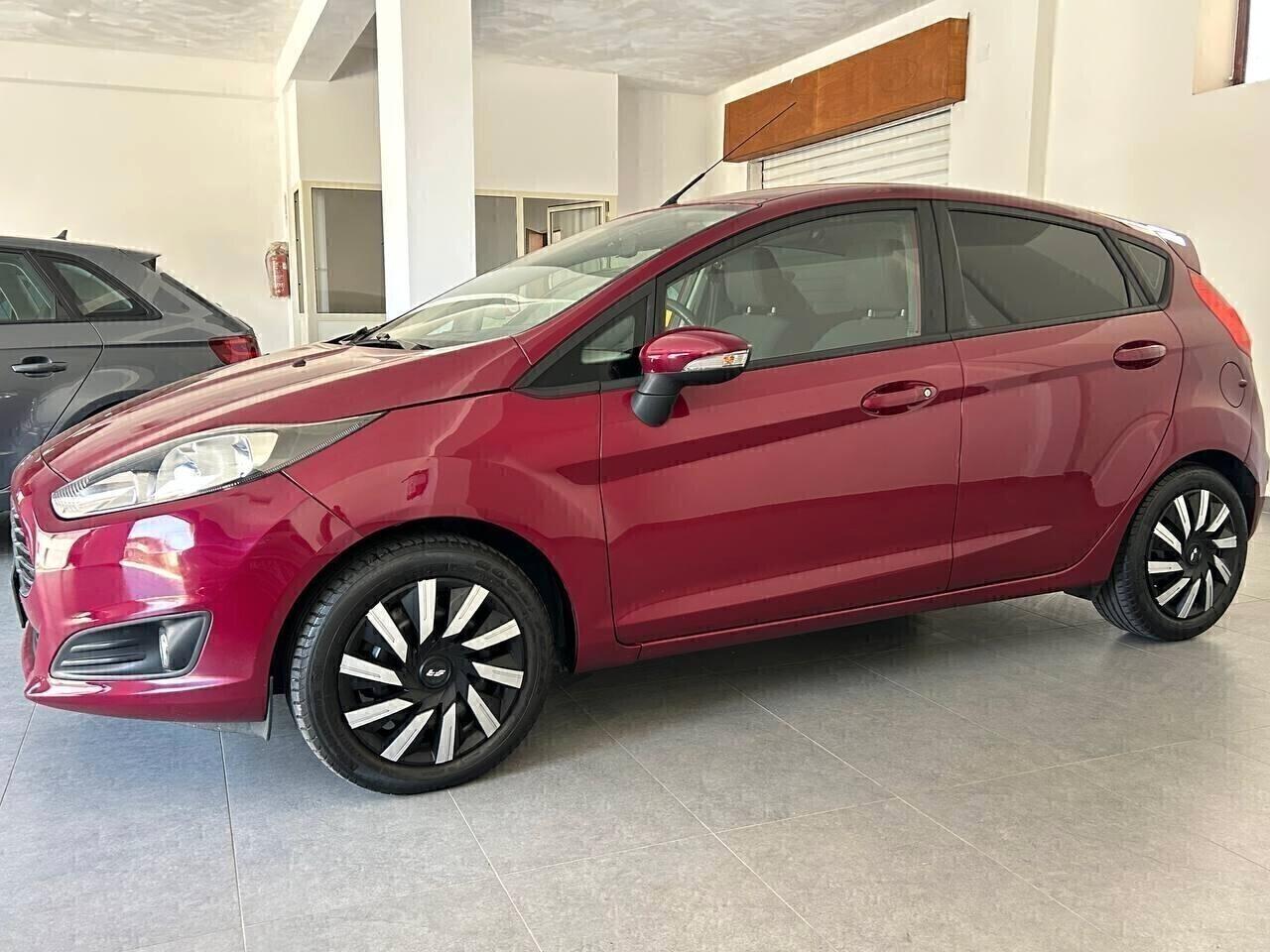 Ford Fiesta 1.5 TDCi 75CV 5 porte Business