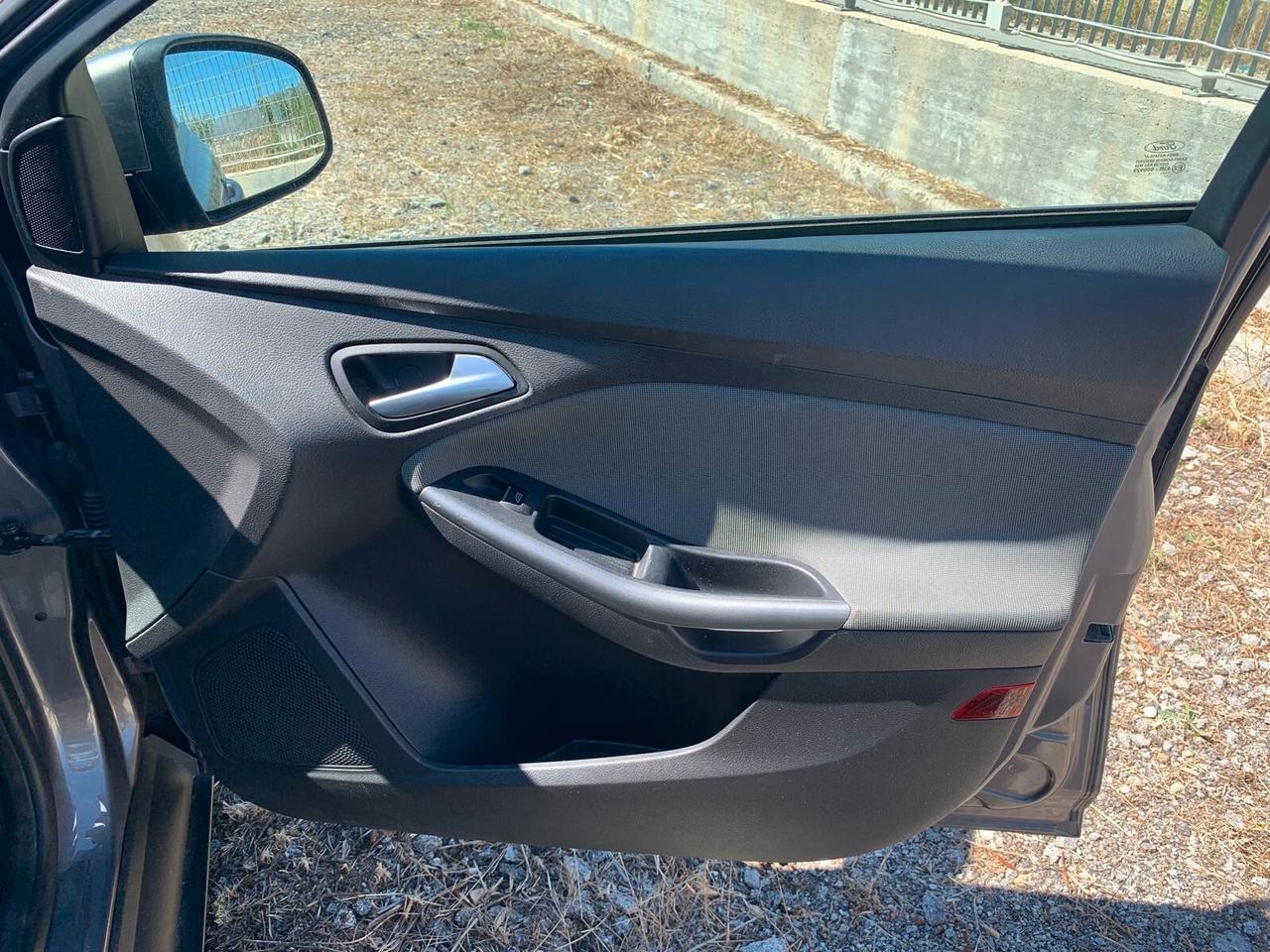 Ford Focus 1.6 TDCi (110CV) SW Tit. DPF