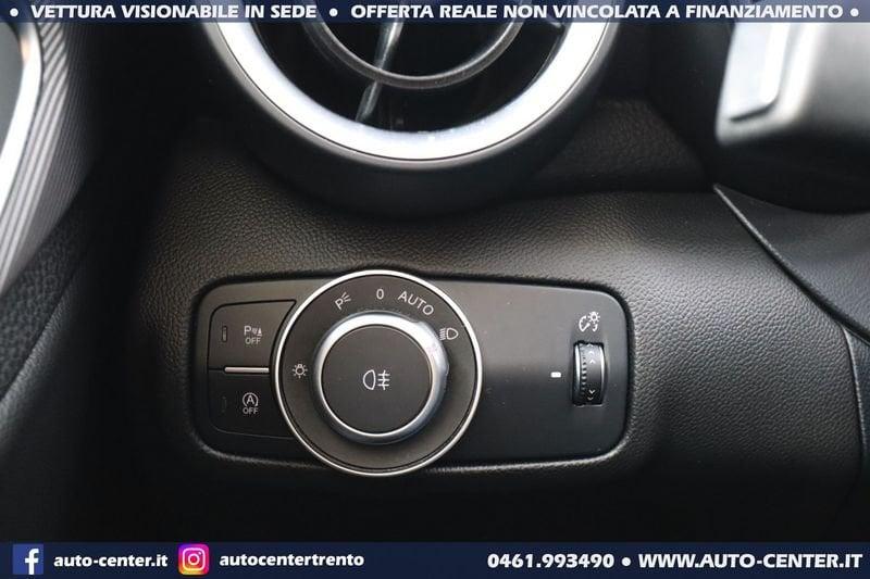 Alfa Romeo Giulia 2.0 Turbo 200CV AT8 Super