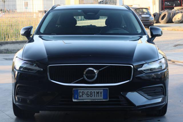 VOLVO V60 NON MARCIANTE B3 automatico Essential PREZZO NETTO