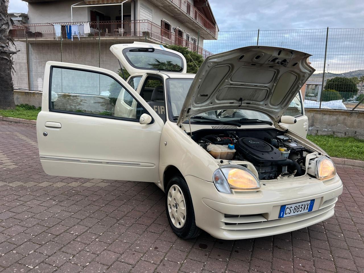 Fiat 600 1.1 50th Anniversary