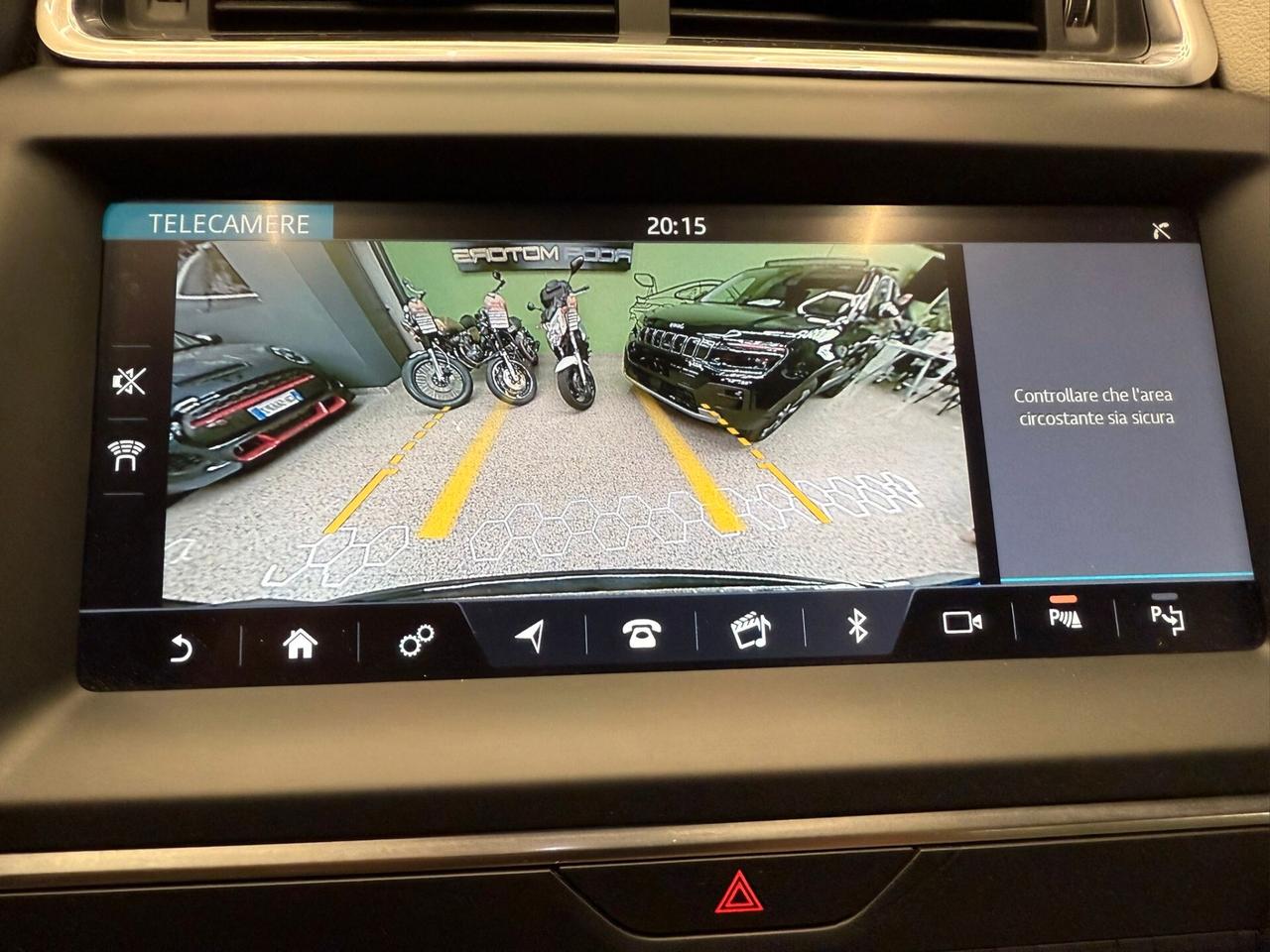 Jaguar E-Pace 2.0D 180 CV AWD aut. R-Dynamic HSE