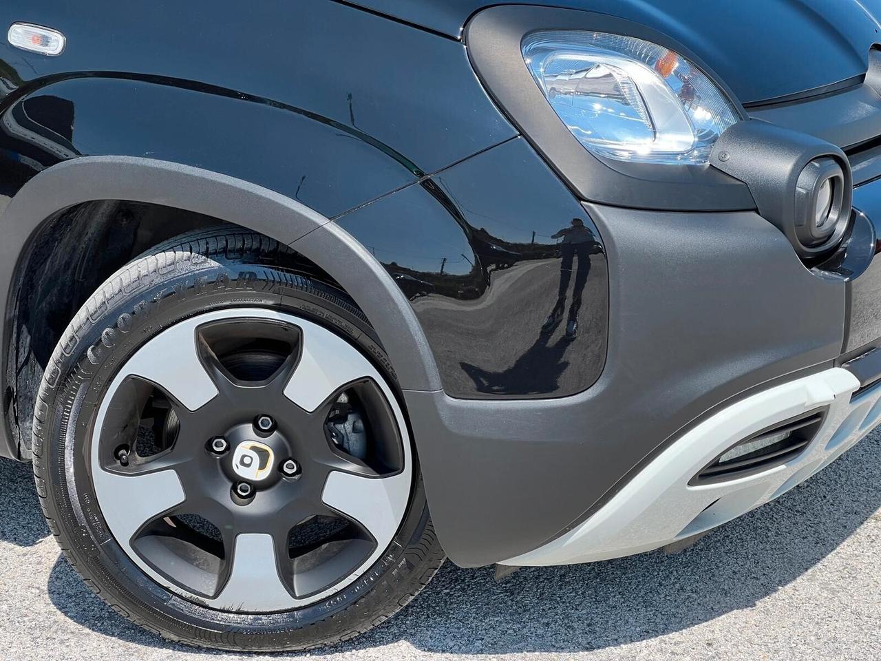 Fiat Panda Cross 1.0 FireFly S&S Hybrid