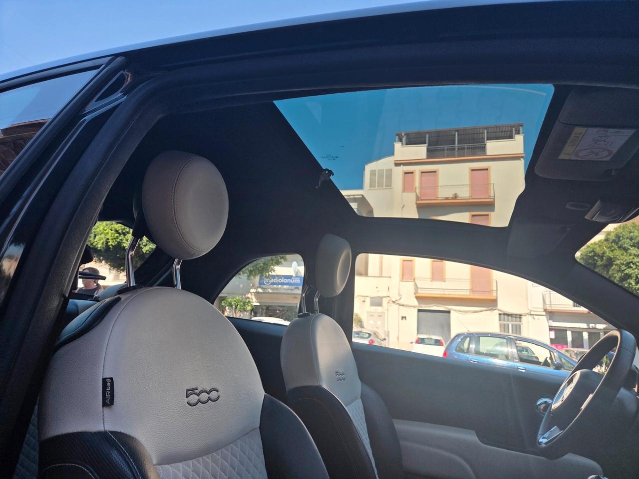 Fiat 500 1.0 Hybrid Dolcevita