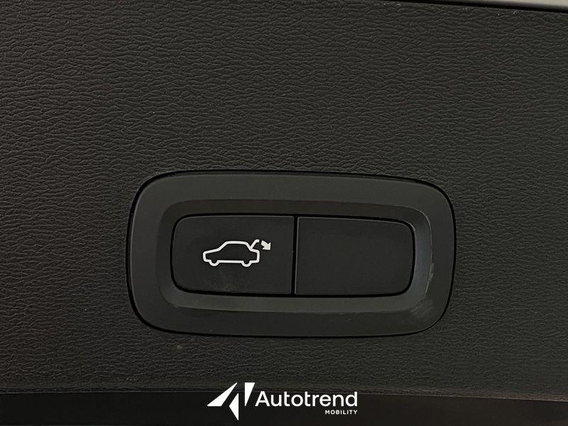 Volvo XC40 D3 150 CV Automatica NAVI LED Business Plus