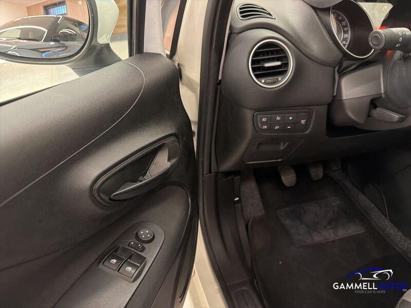 FIAT Punto FIAT GRANDE PUNTO 1.3 AUTOCARRO