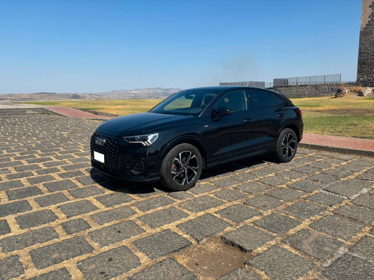 Audi Q3 Sportback 35 TDI S line