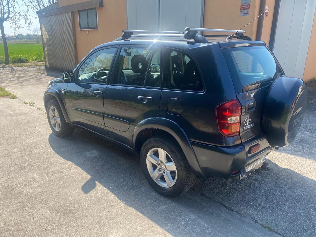 TOYOTA RAV4 2.0 Tdi D-4D TUTTI I LAVORI ESEGUITI