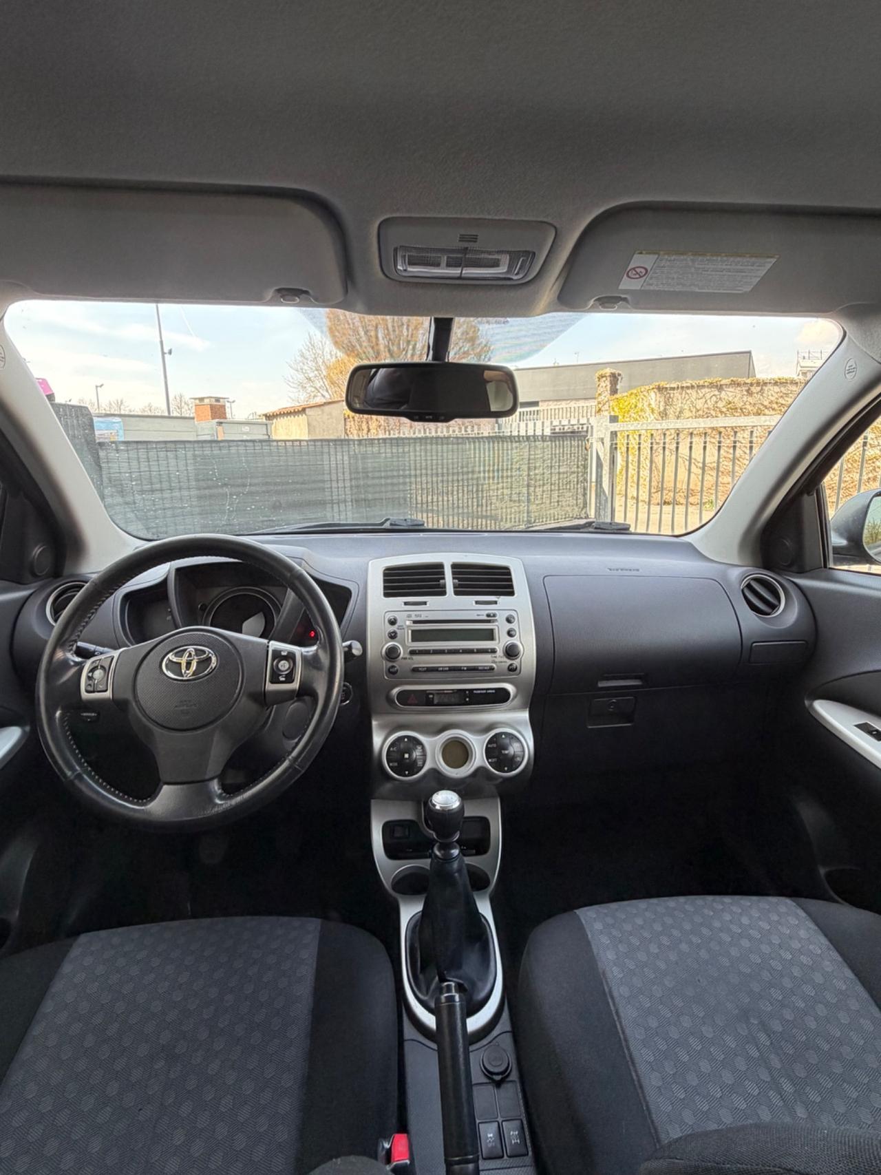 Toyota Urban Cruiser 1.4 D-4D AWD Luxury 4x4 OCCASIONE