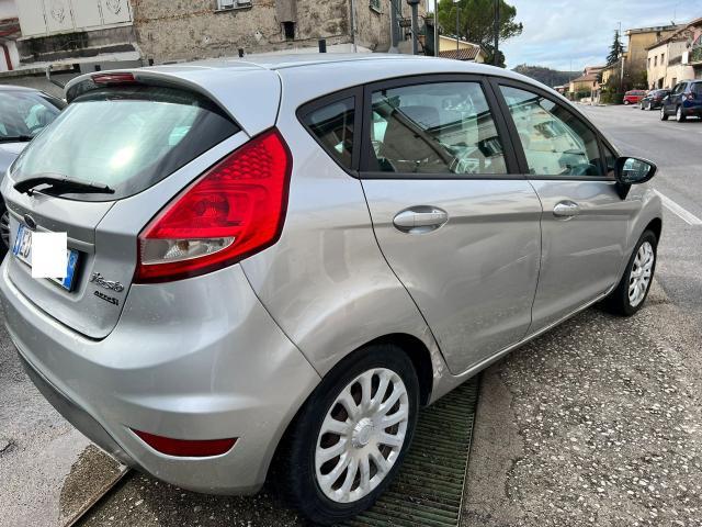 Ford Fiesta 1.4 68 CV Diesel Titanium Ok Neo Patentati