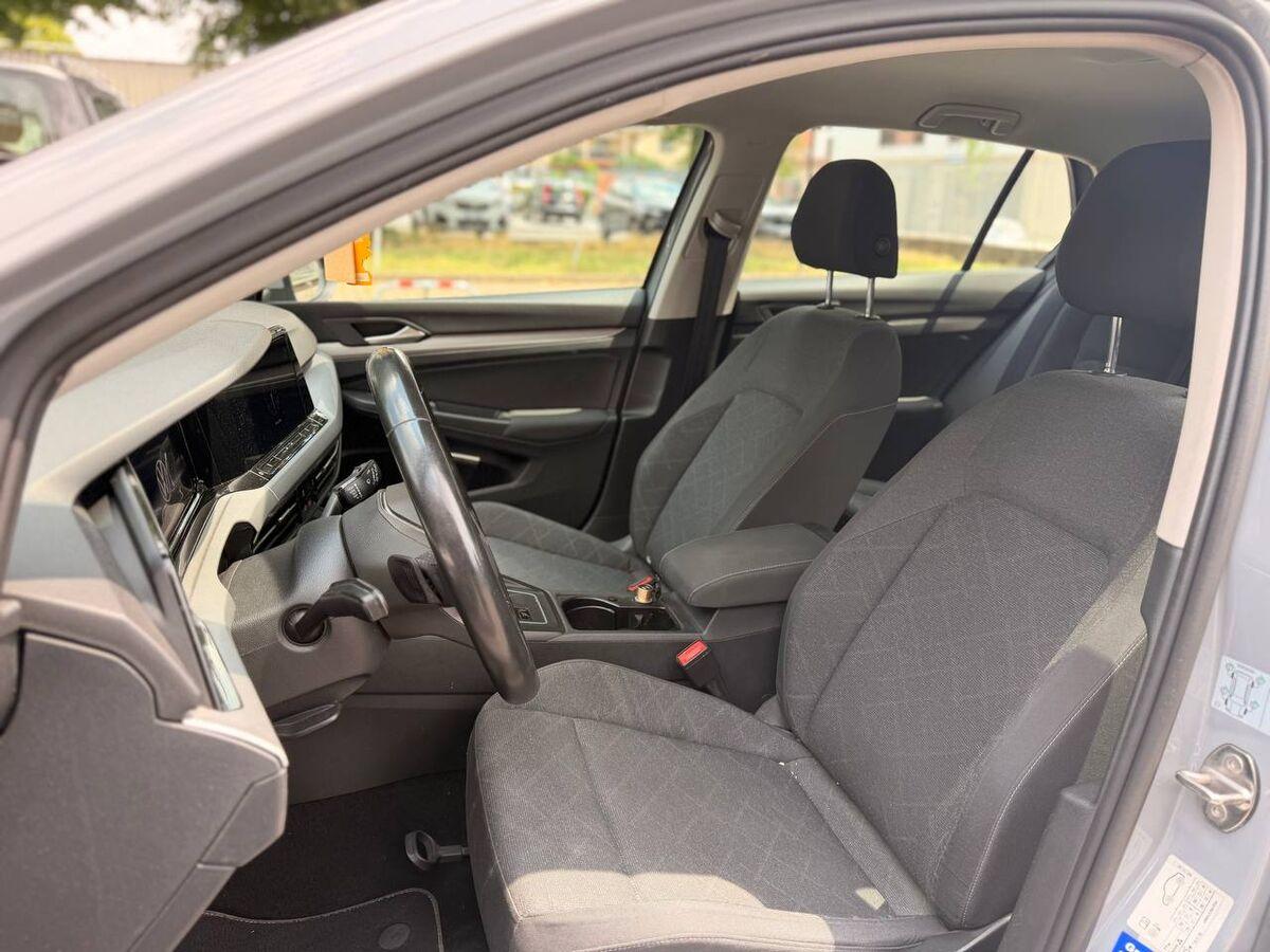Volkswagen Golf 2.0 tdi Life 115cv dsg