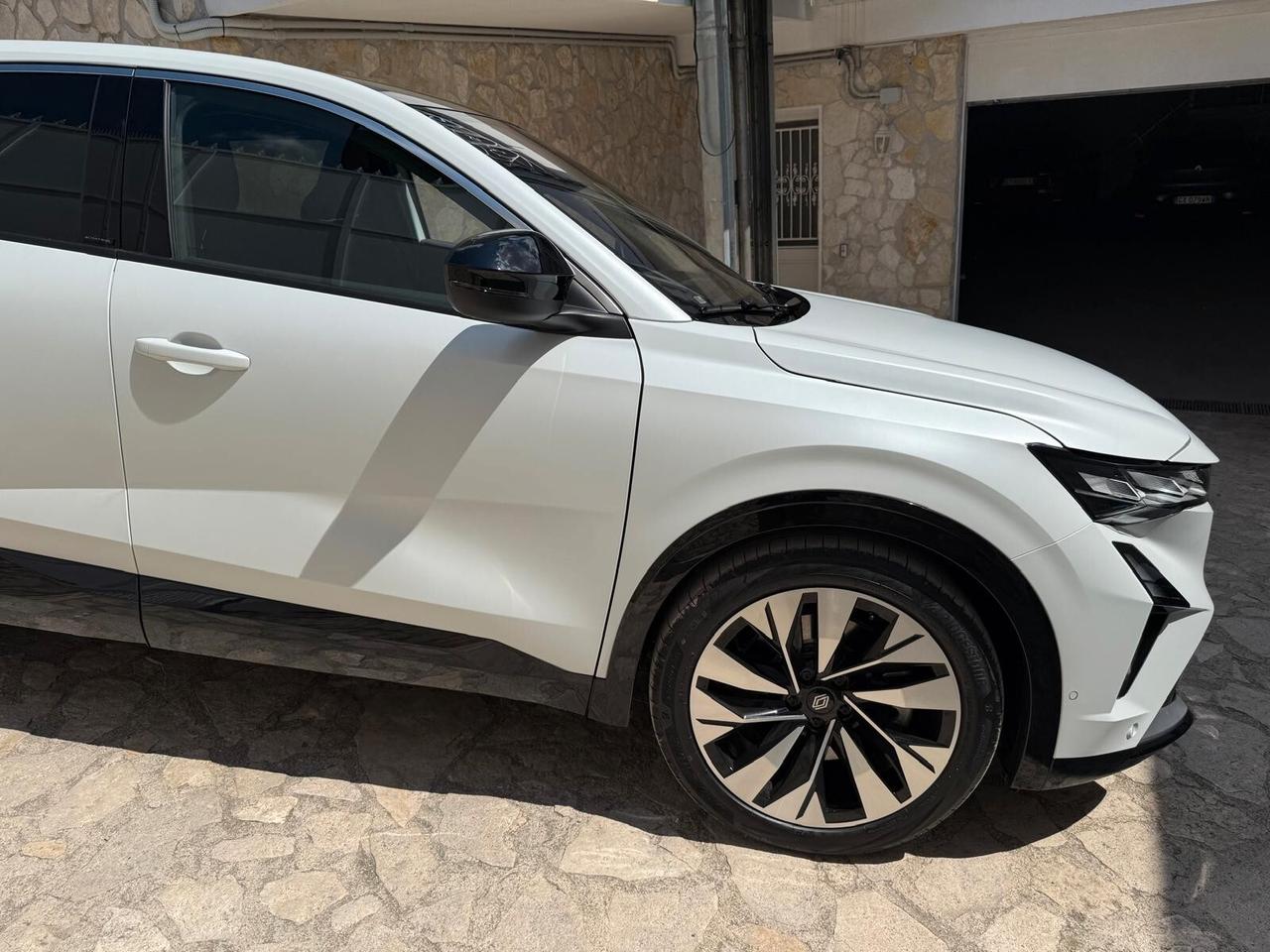 Renault Rafale Full Hybrid E-Tech 200 CV Techno