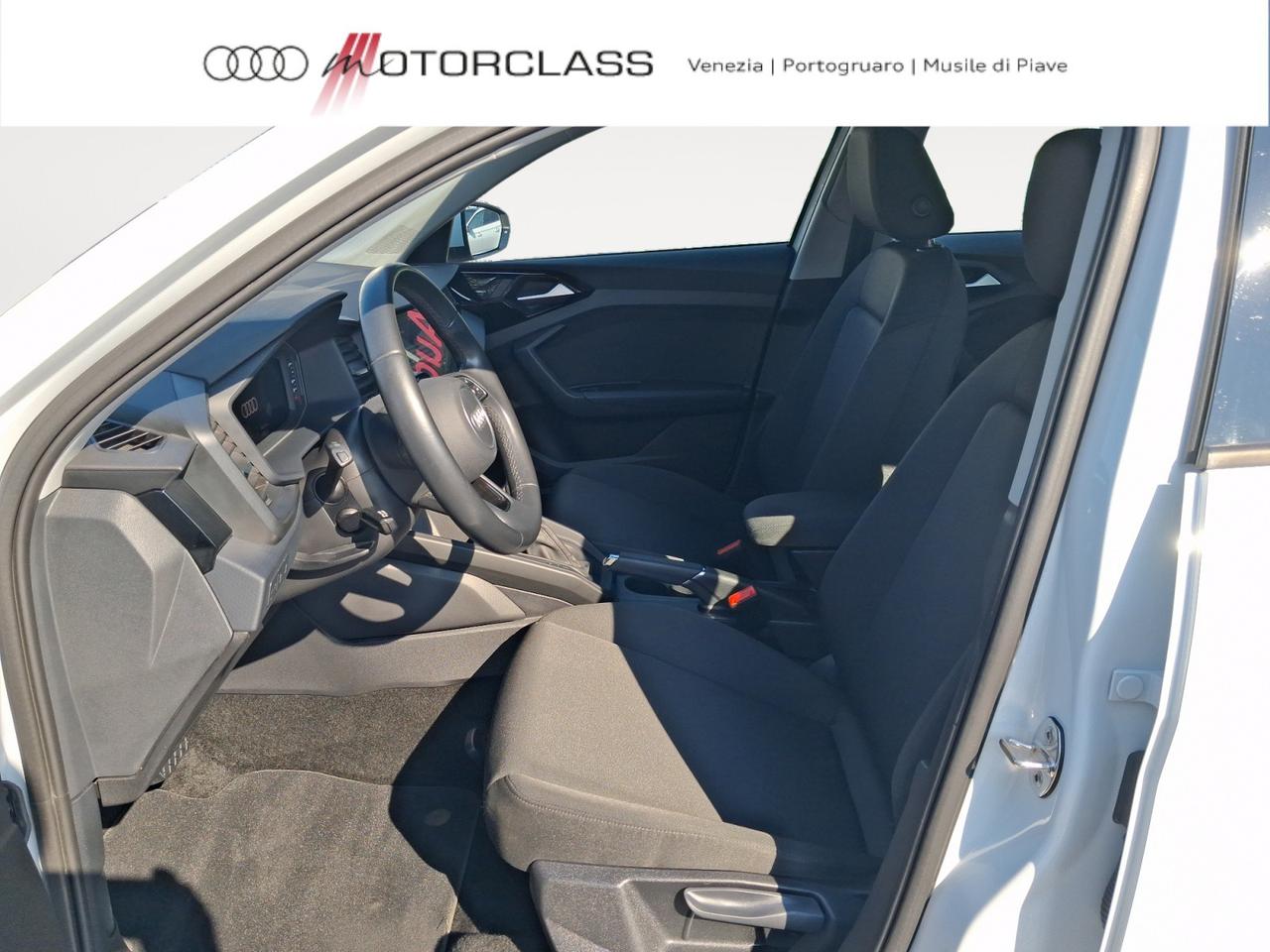 Audi A1 citycarver 30 1.0 tfsi 110cv admired s tronic