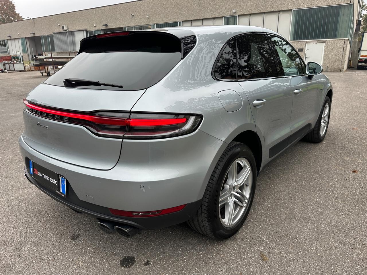 Porsche Macan 2.0 245 cv - 2019