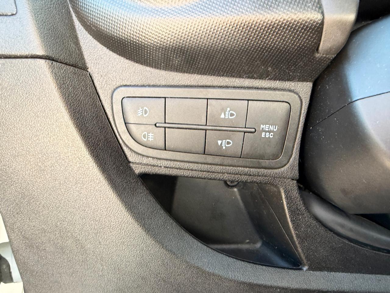 FIAT QUBO ANNO 2012 1.4 BENZINA 73 CV