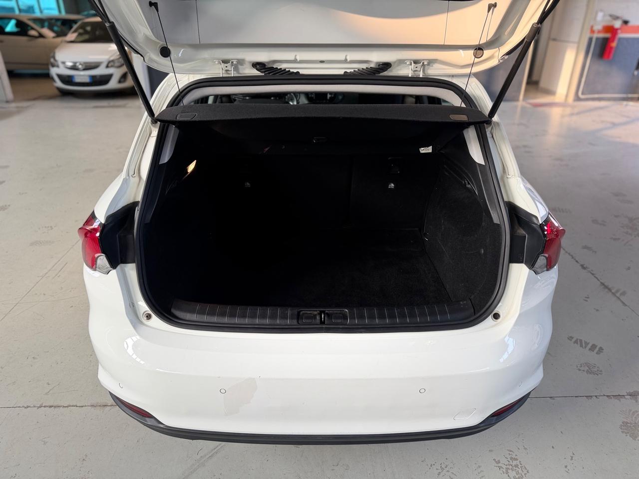 Fiat Tipo 1.4 T-Jet 120CV GPL 5 porte Lounge NEOPATENTATI