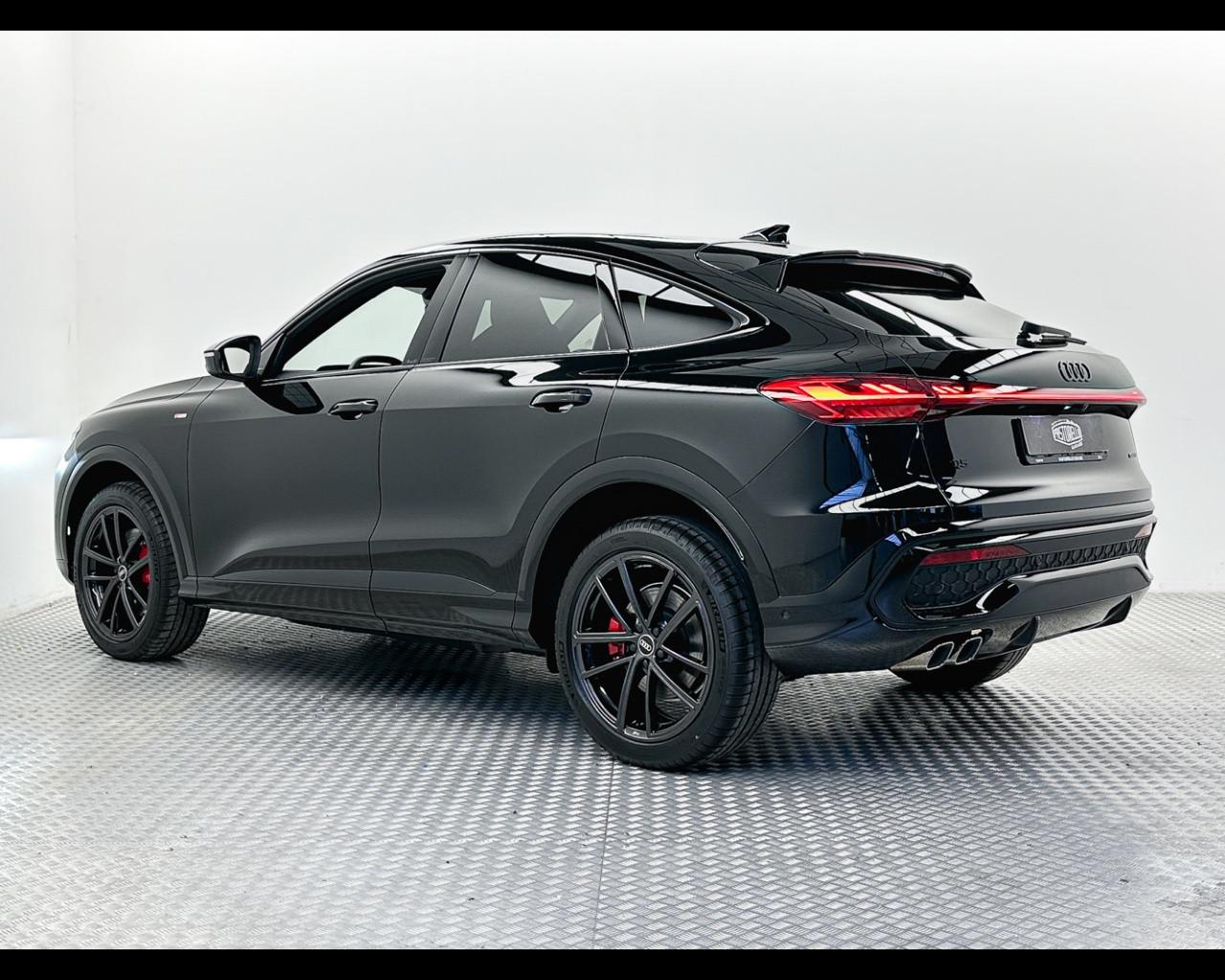 AUDI Q5 3ª serie - Q5 SPB TDI 150 kW mHEV+ S tronic quattro S line edition