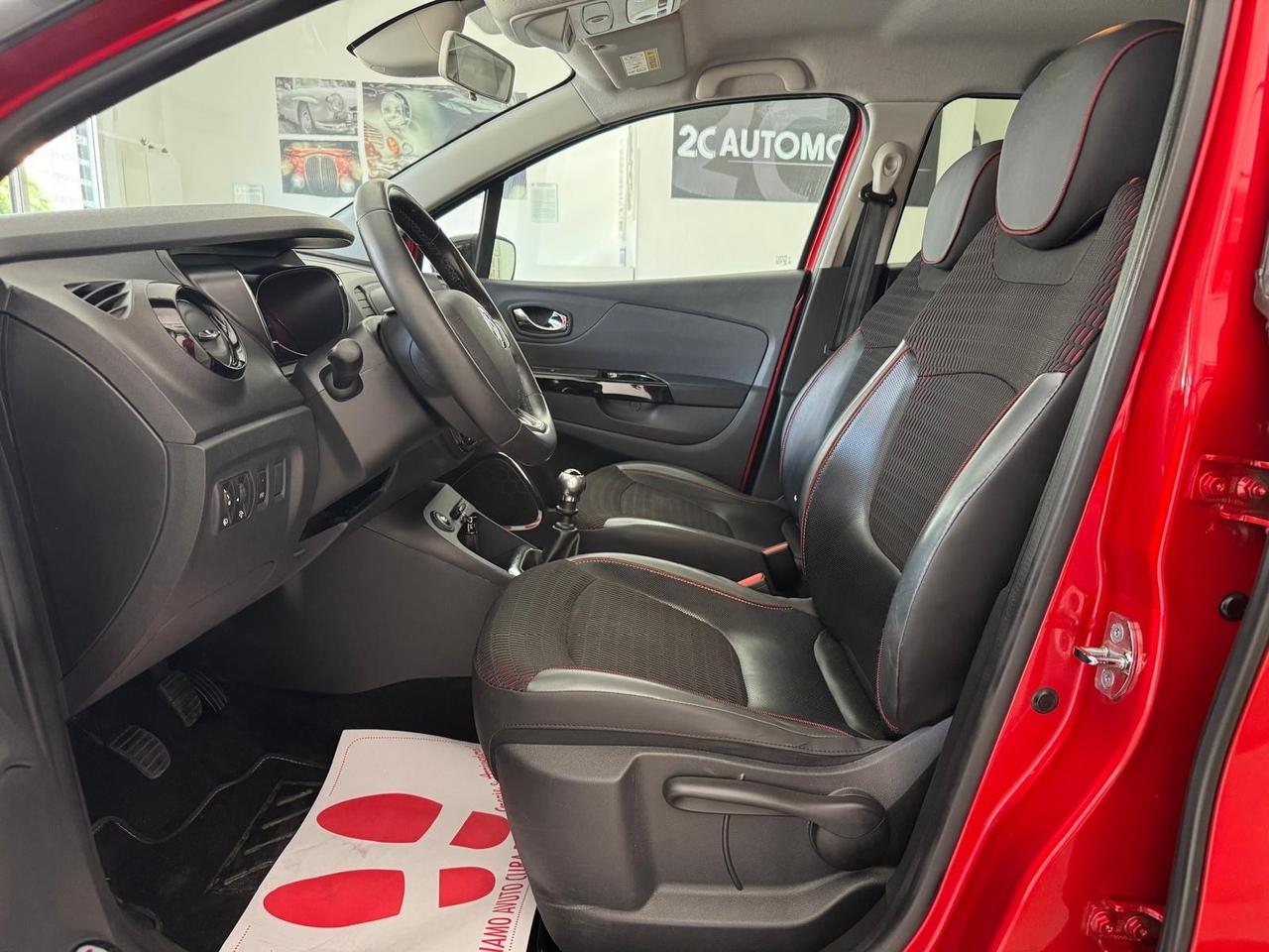 Renault Captur 1.500cc diesel/ 110cv/ 2017 / pronta consegna