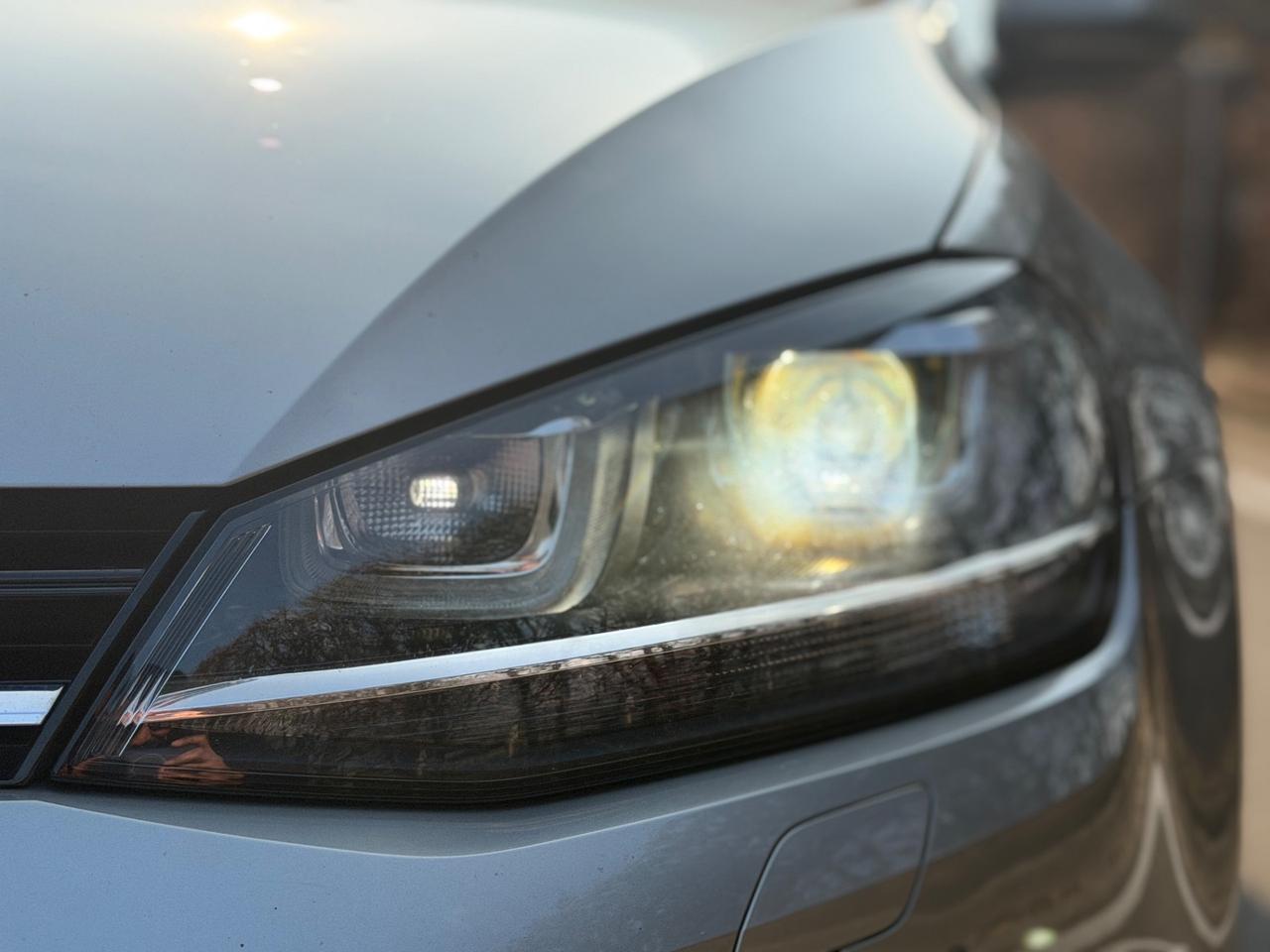 Volkswagen Golf 1.6 TDI DSG 5p. Highline ok neopatentati