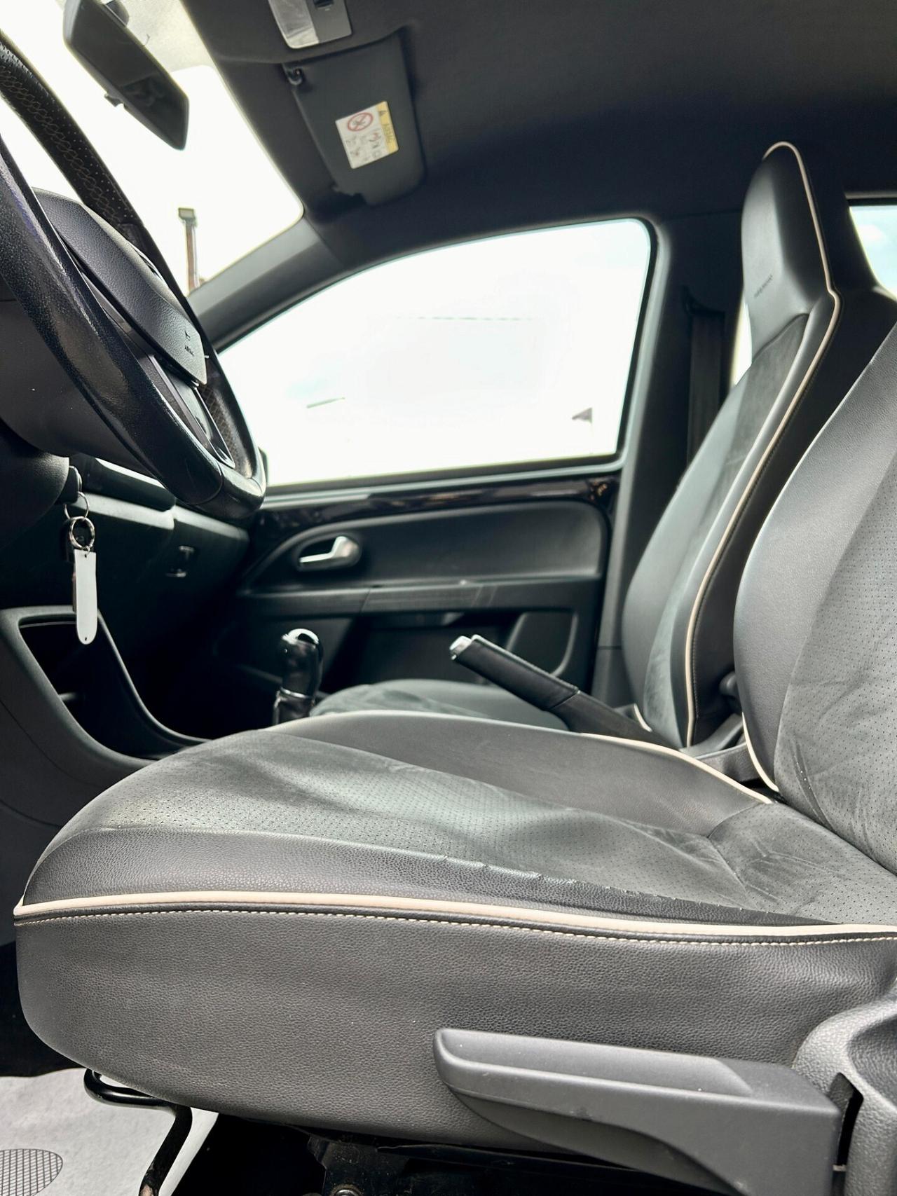 Seat Mii 1.0 5 porte by Mango Nero Assoluto - OK NEOPATENTATO