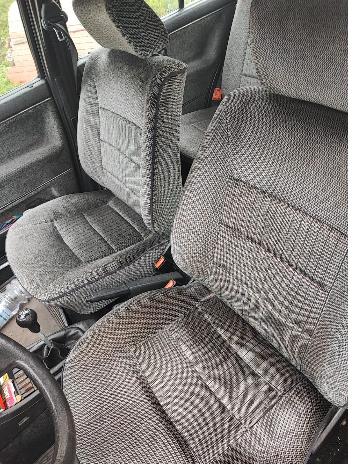 Volkswagen Golf 1300 5 porte GL