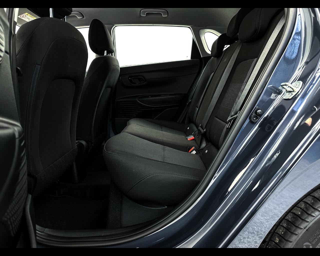 HYUNDAI I20 PE MY25 1.2 MT CONNECTLINE