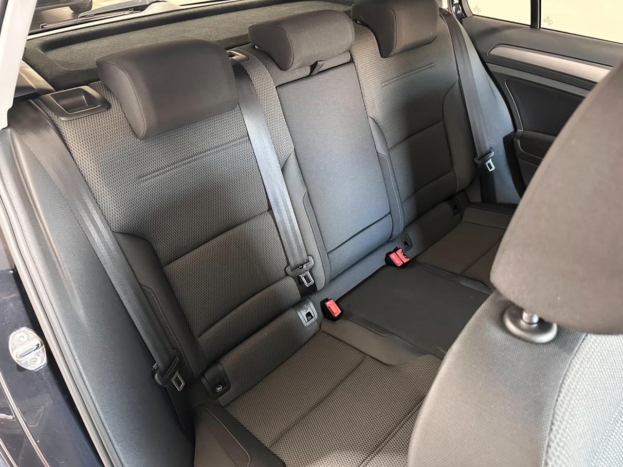 Volkswagen Golf 1.6 TDI 5p. Comfortline - Km 75.000 - DA VETRINA!!!!