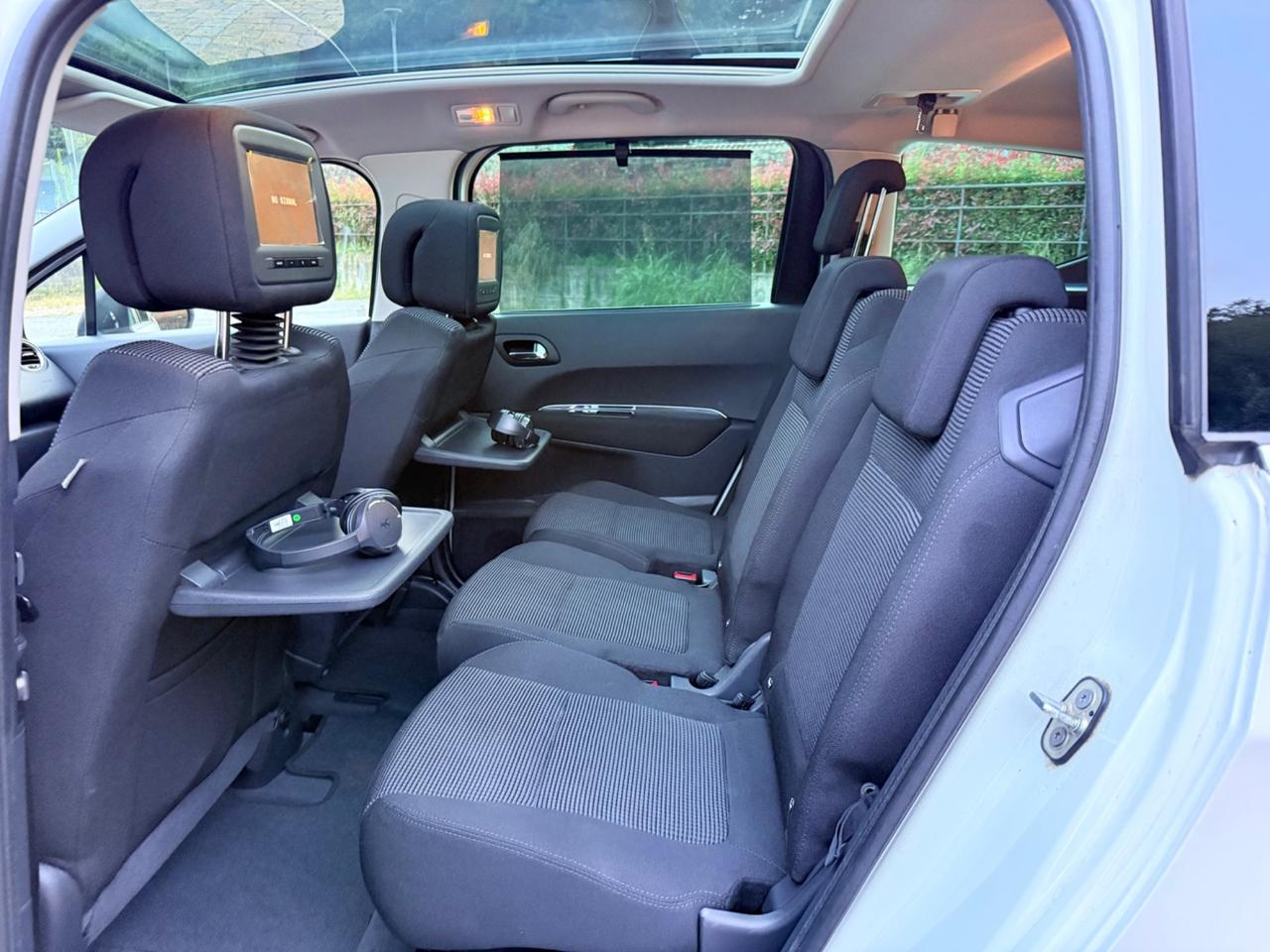 Peugeot 5008 2.0 HDi 150CV full optional