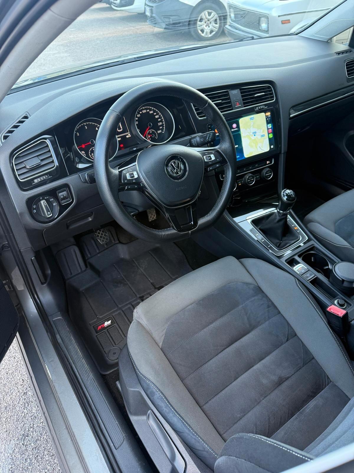 Volkswagen Golf 1.6 TDI 5p. Highline BlueMotion Technology