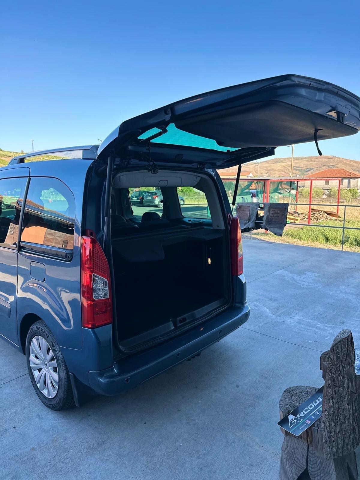 Citroen Berlingo Gancio traino