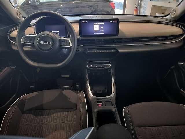 Fiat 600 Hybrid Hybrid 145 CV DCT MHEV Pop