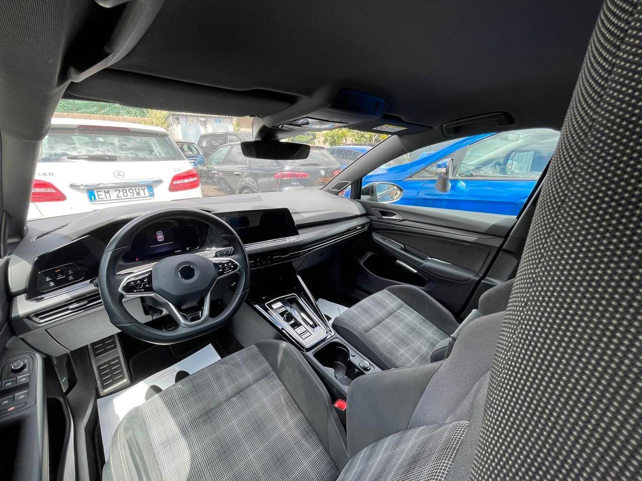 Volkswagen Golf 8 GTD 2.0 200cv DSG