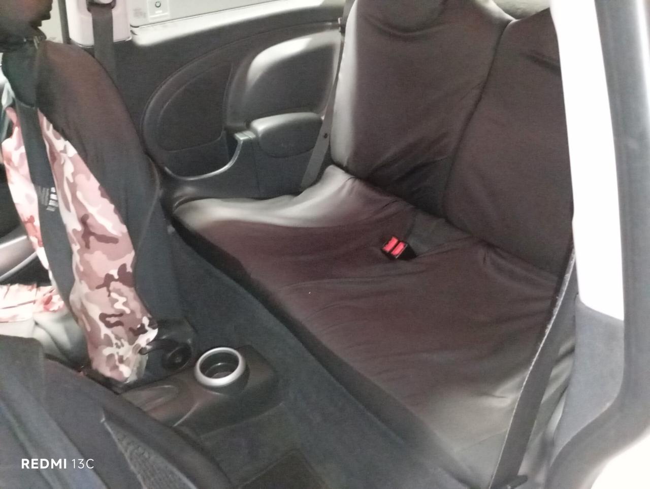 MINI COOPER DEL 2005 BENZINA 150.000 KM