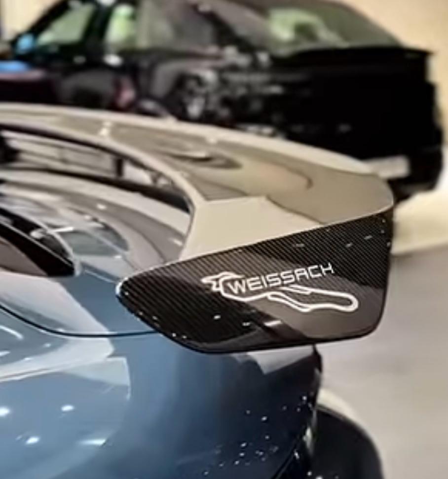 Porsche Taycan Turbo GT Weissach