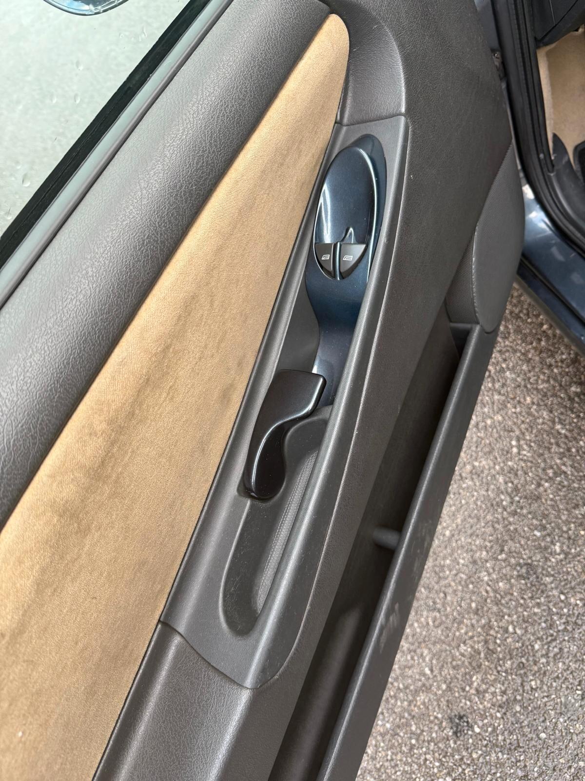 Peugeot 107 1.0 68CV 3p. Desir